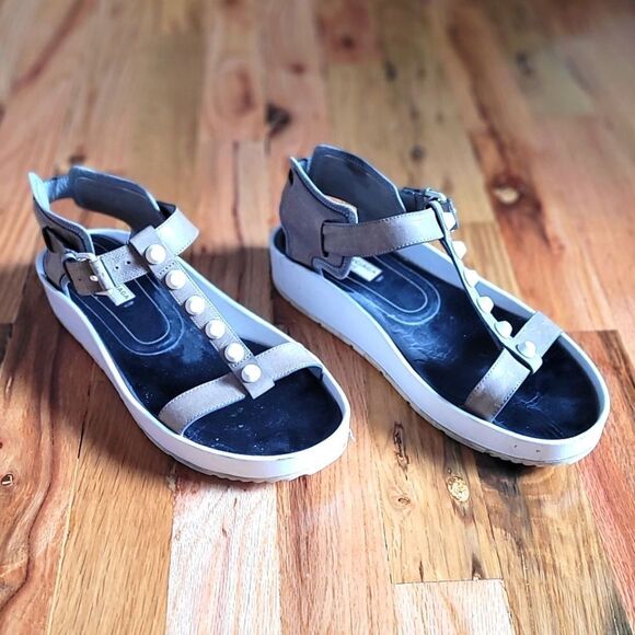 Balenciaga Studded Platform T Strap Sandals Size 40(9.5US) - Picture 3 of 9